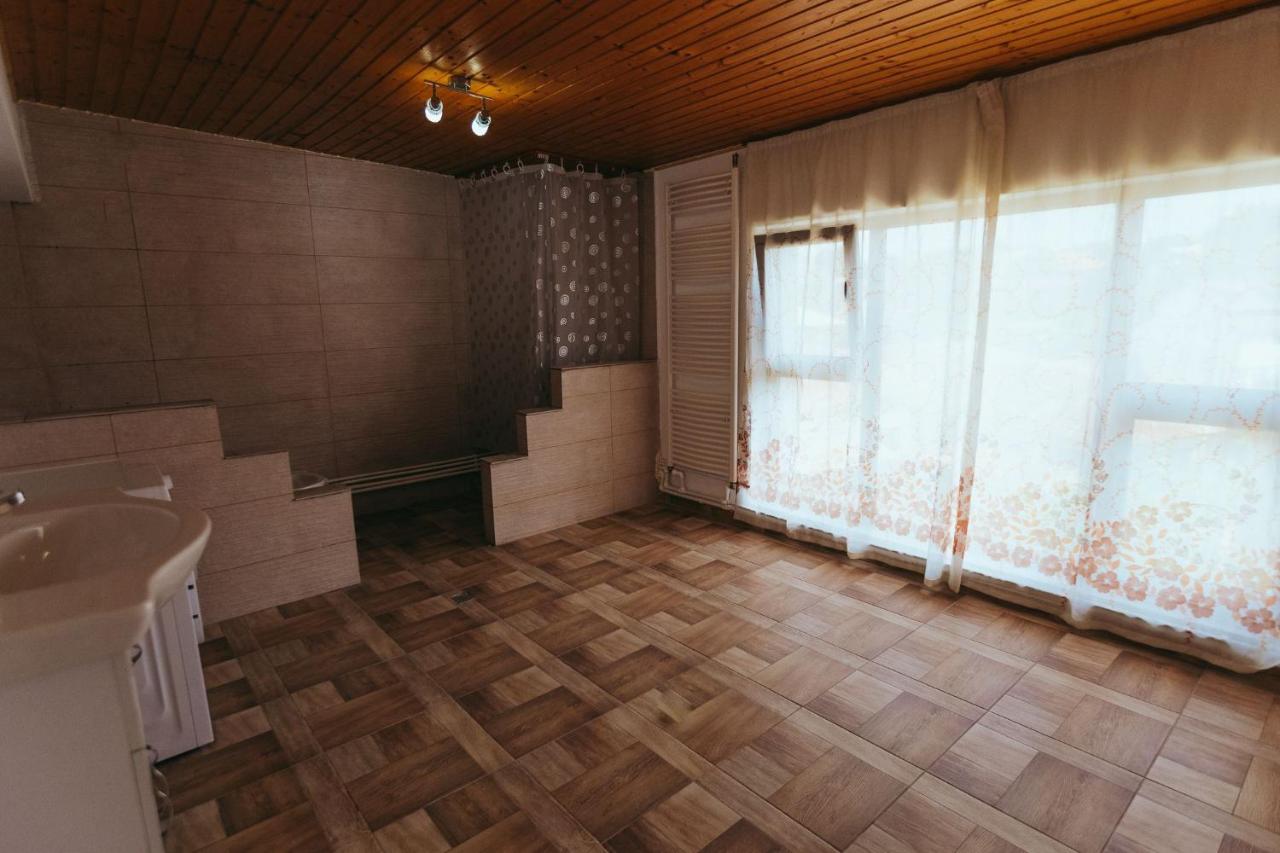 Casa Selly Hotel Tulcsa Kültér fotó