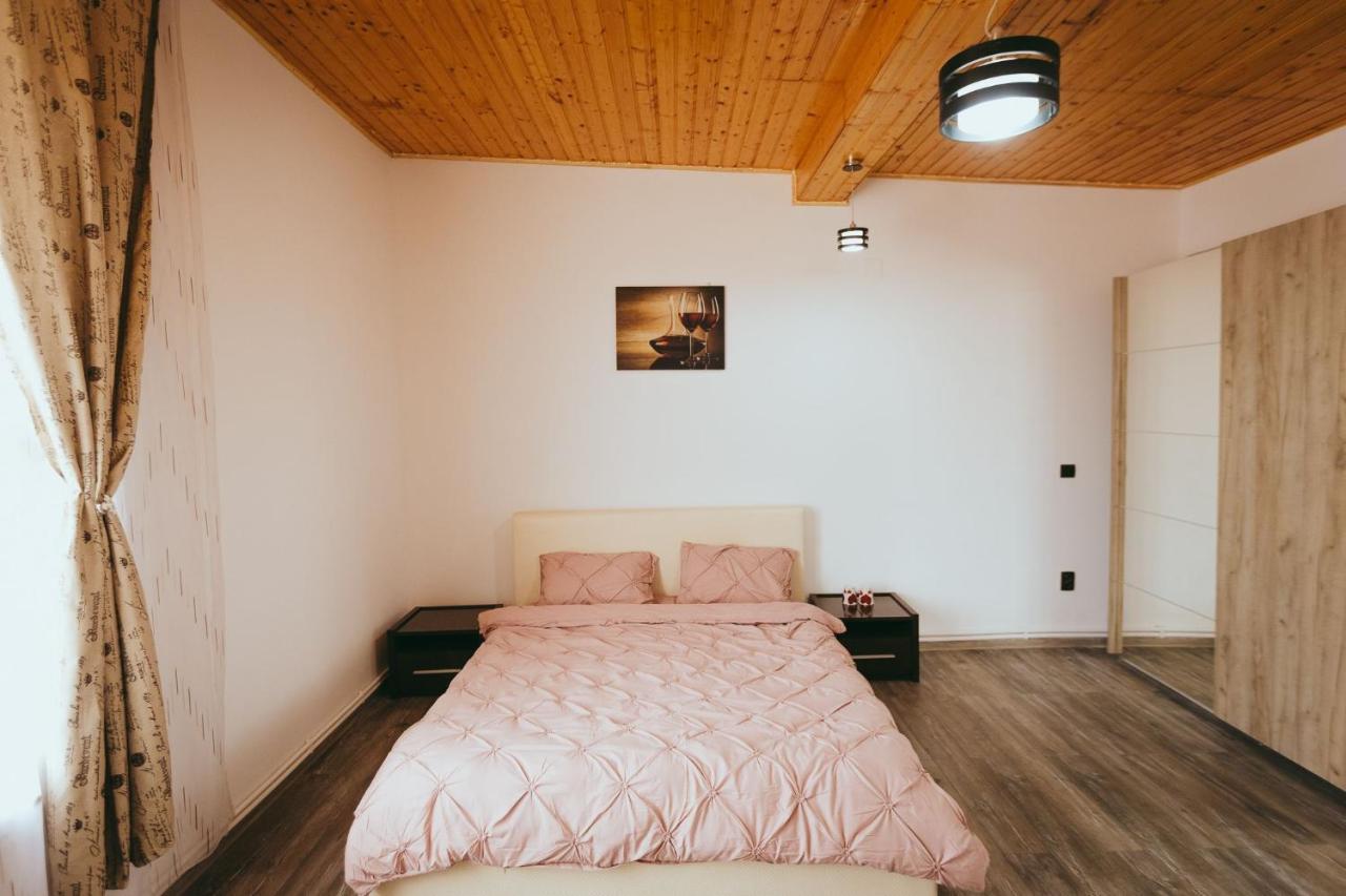 Casa Selly Hotel Tulcsa Kültér fotó